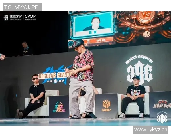 武汉街舞队团队协作引发热议舞者之间的默契与争议交锋
