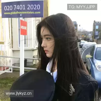 蓬宝蝶